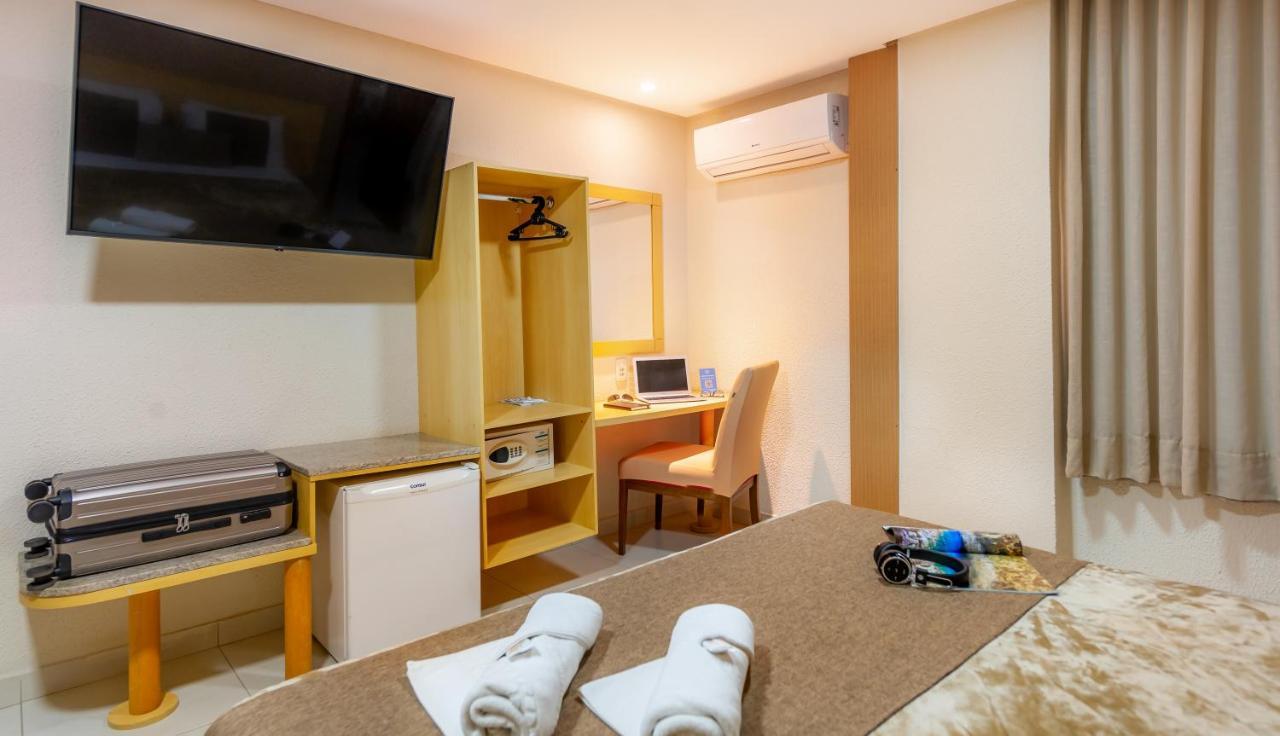 Hotel Olympia วีลา เวลยา ภายนอก รูปภาพ
